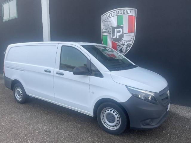 Mercedes Vito 111 cdi long E6 3 Posti Clima