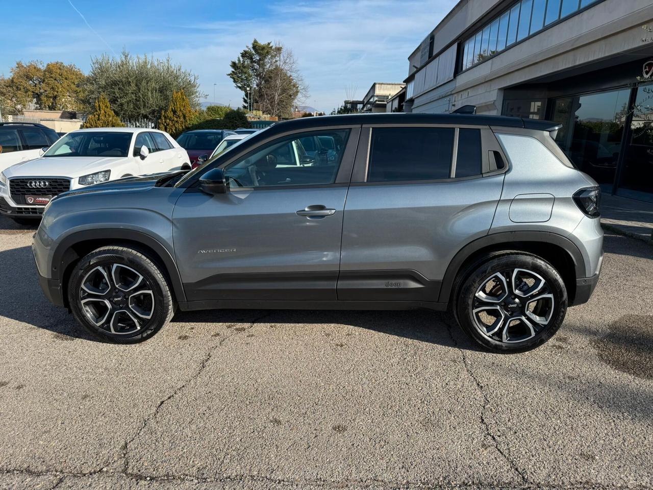 Jeep Avenger 1.2 Turbo 100 CV Summit