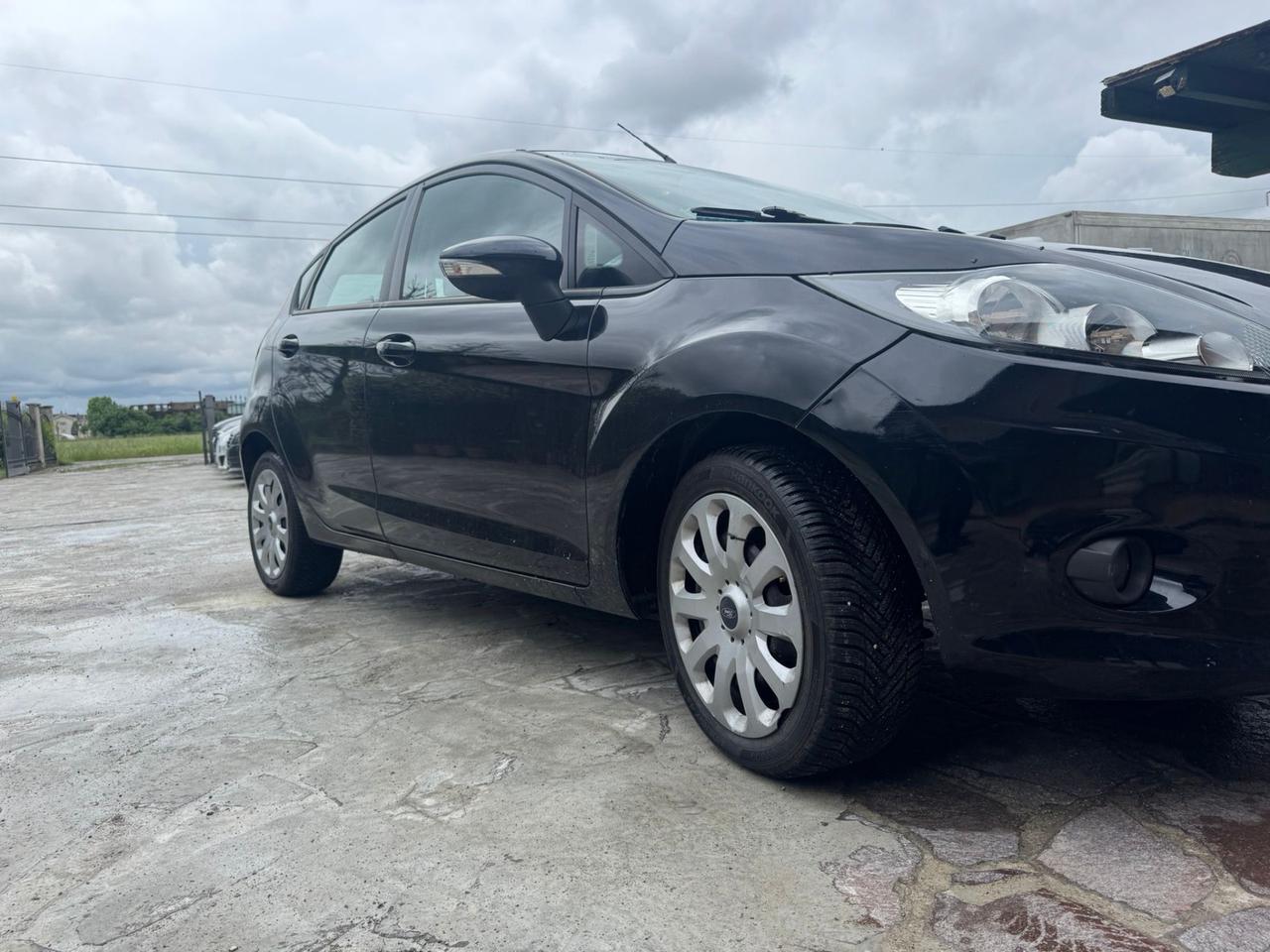 Ford Fiesta 1.2 82 CV 5 porte Titanium neopatentati