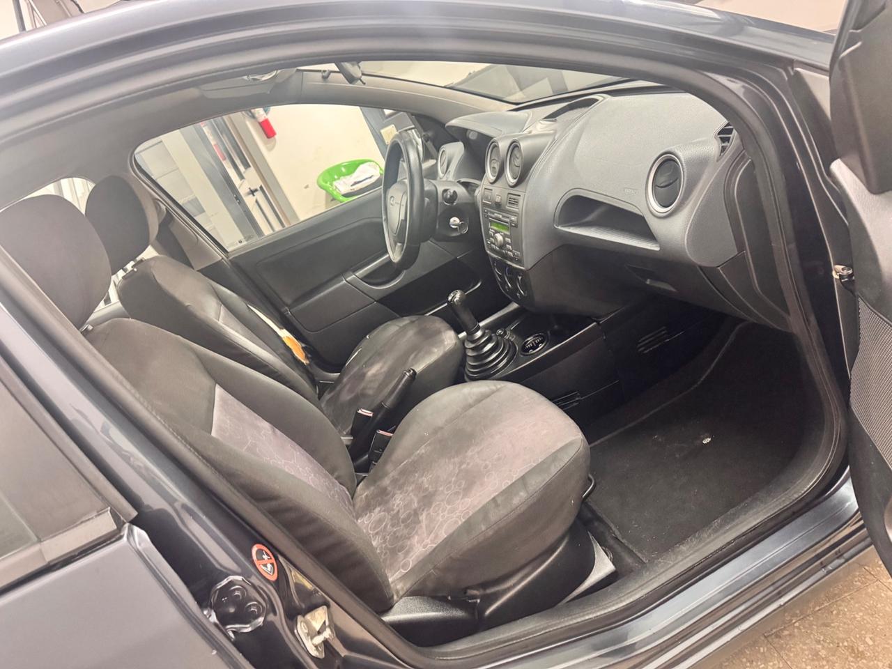 Ford Fiesta 1.4 TDCi 68 Cv 5 Porte Ghia - 2006