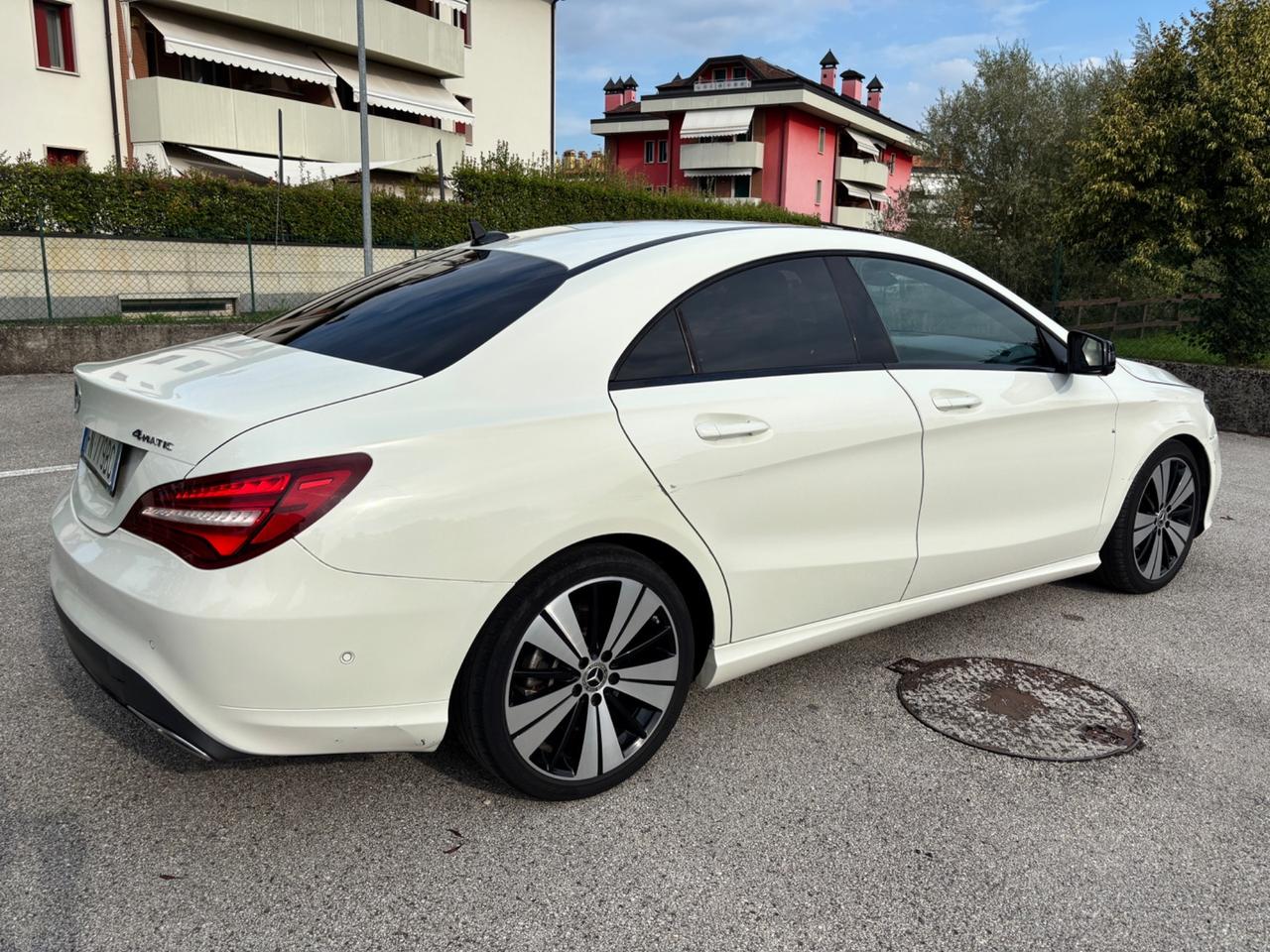 Mercedes-benz GLA 200 d Automatic Premium