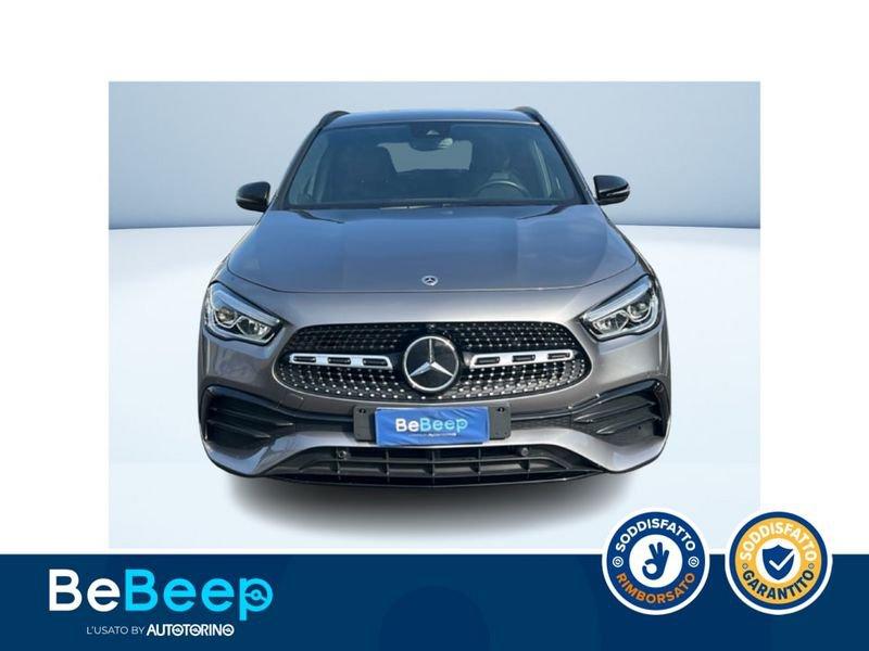 Mercedes-Benz GLA 200 D PREMIUM 4MATIC AUTO