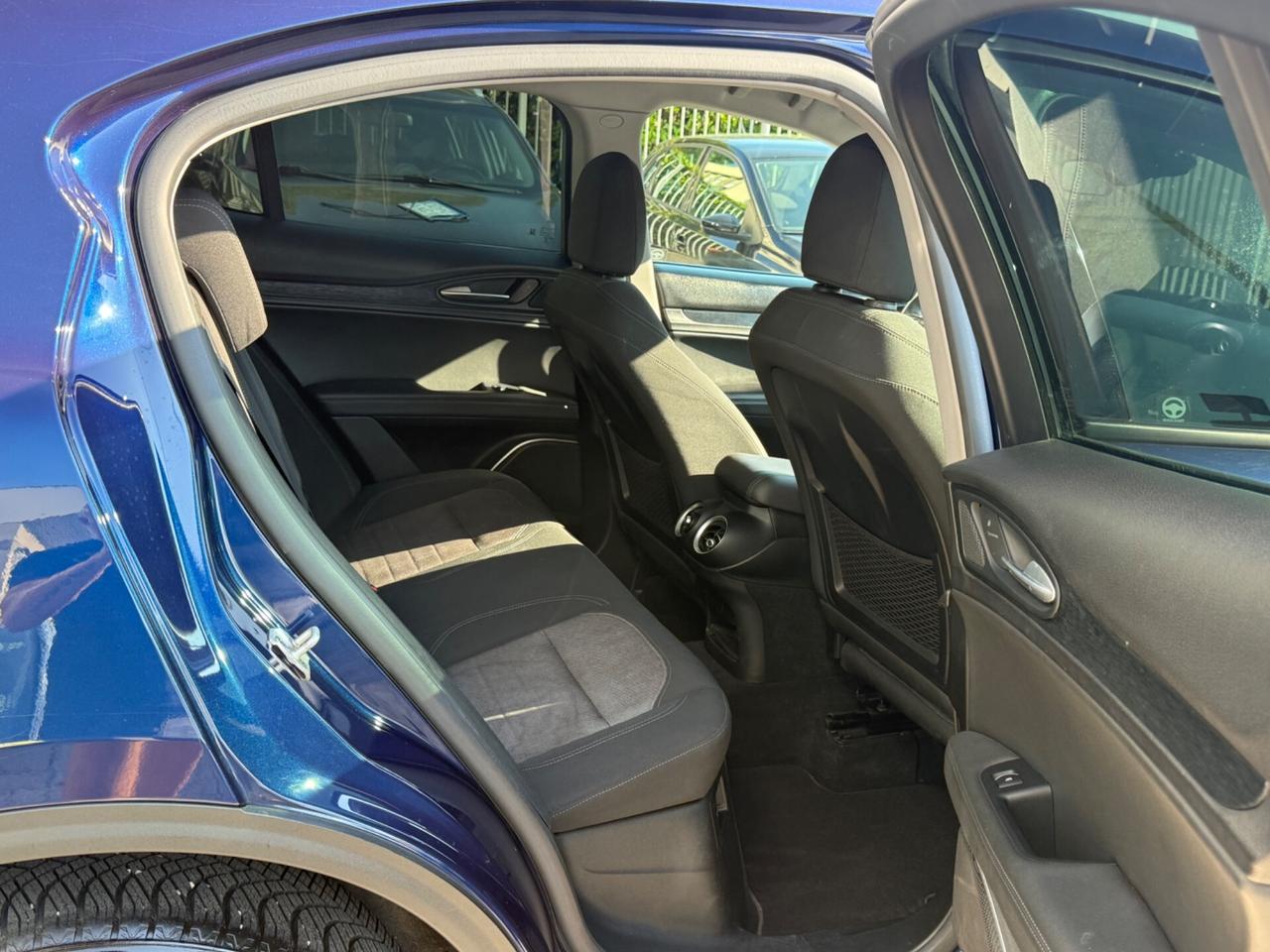 Alfa Romeo Stelvio RWD tagliandi certificati 2.2 Turbodiesel 160 CV AT8 Business