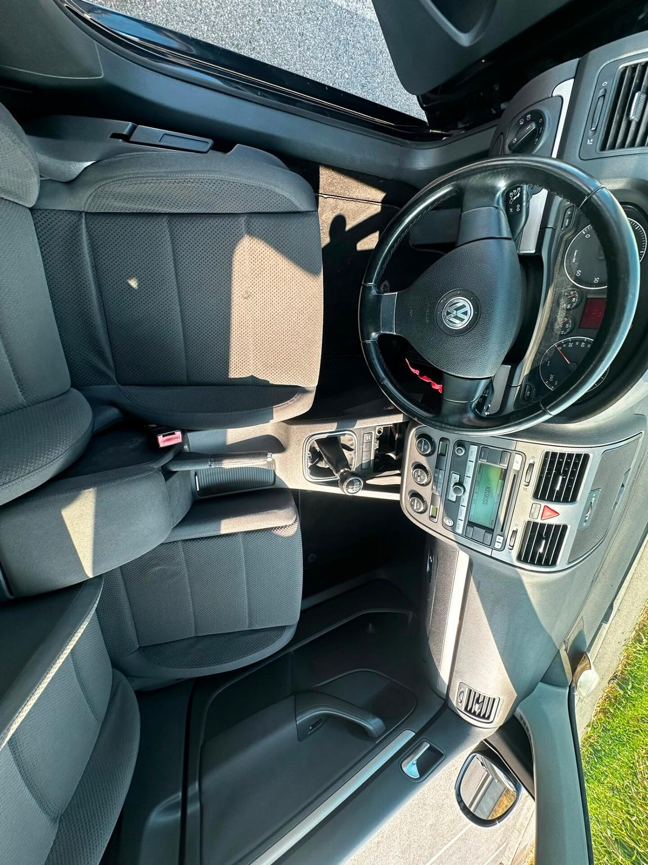 Volkswagen Golf 1.9 TDI DPF 5p. GT Sport