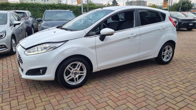 FORD Fiesta 1.4 5p. Bz.- GPL Titanium