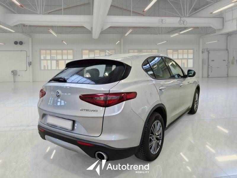 Alfa Romeo Stelvio 2.2 Turbo Diesel 160 CV Automatica AT8 Business RWD