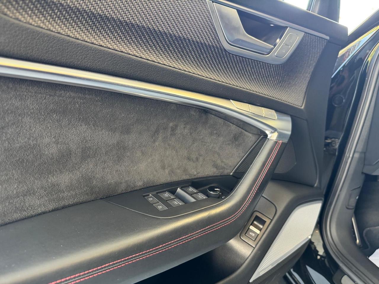 Audi RS6 RS 6 Avant 4.0 TFSI V8 quattro tiptronic