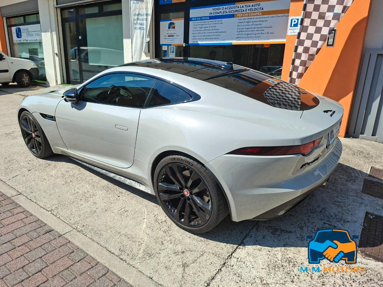 Jaguar F-Type R-DYNAMIC