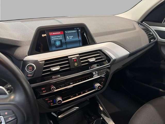 BMW X3 xDrive20d Business Advantage