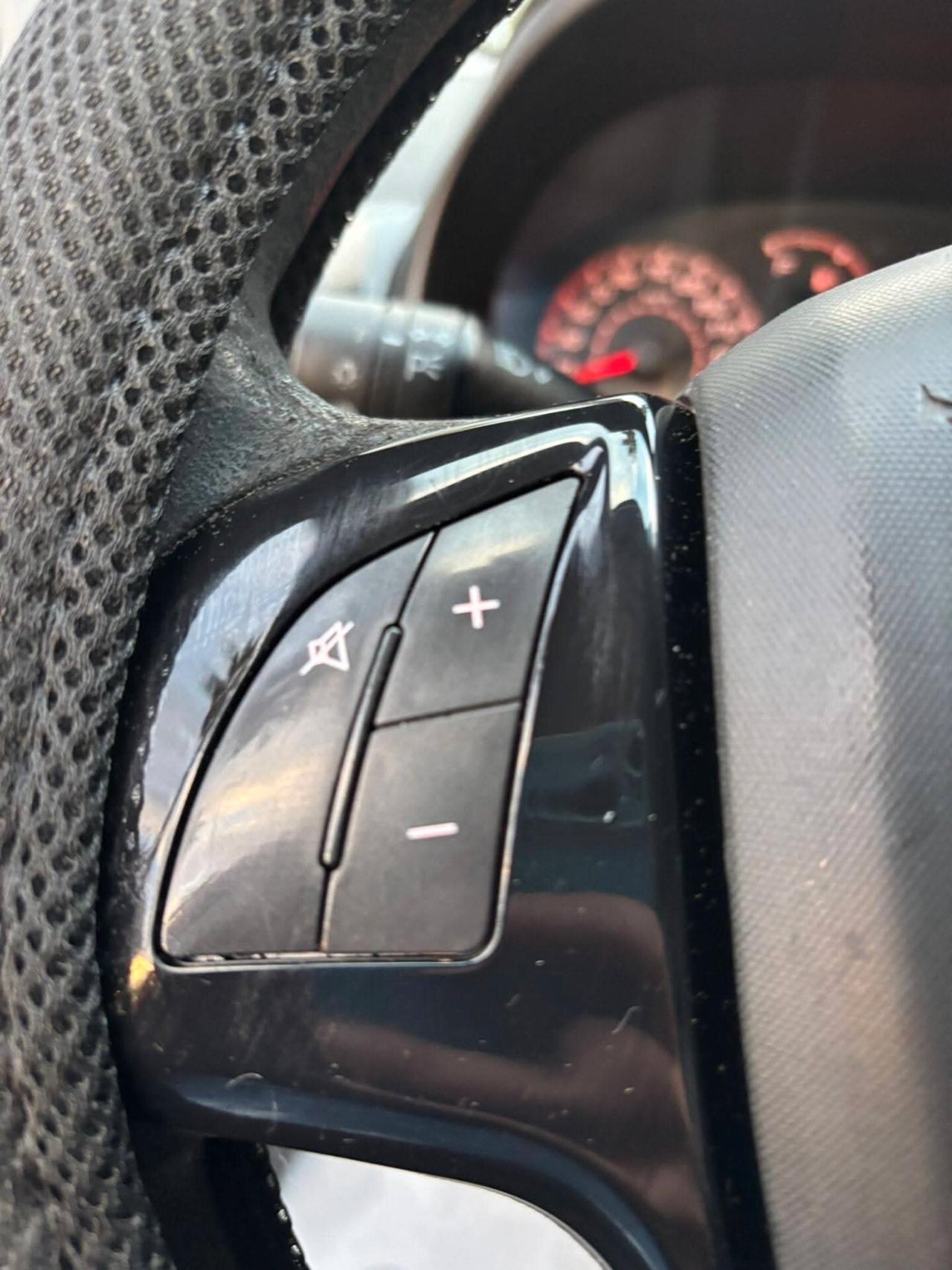 Fiat Fiorino 1.3 MJT 95CV Cargo