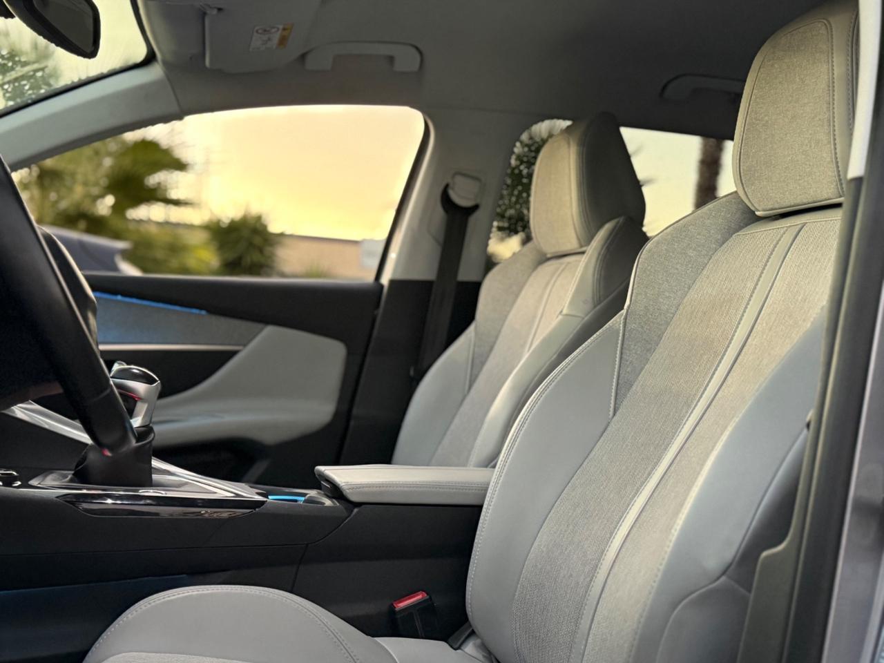 Peugeot 3008 BlueHDi 120cv Allure - 2017