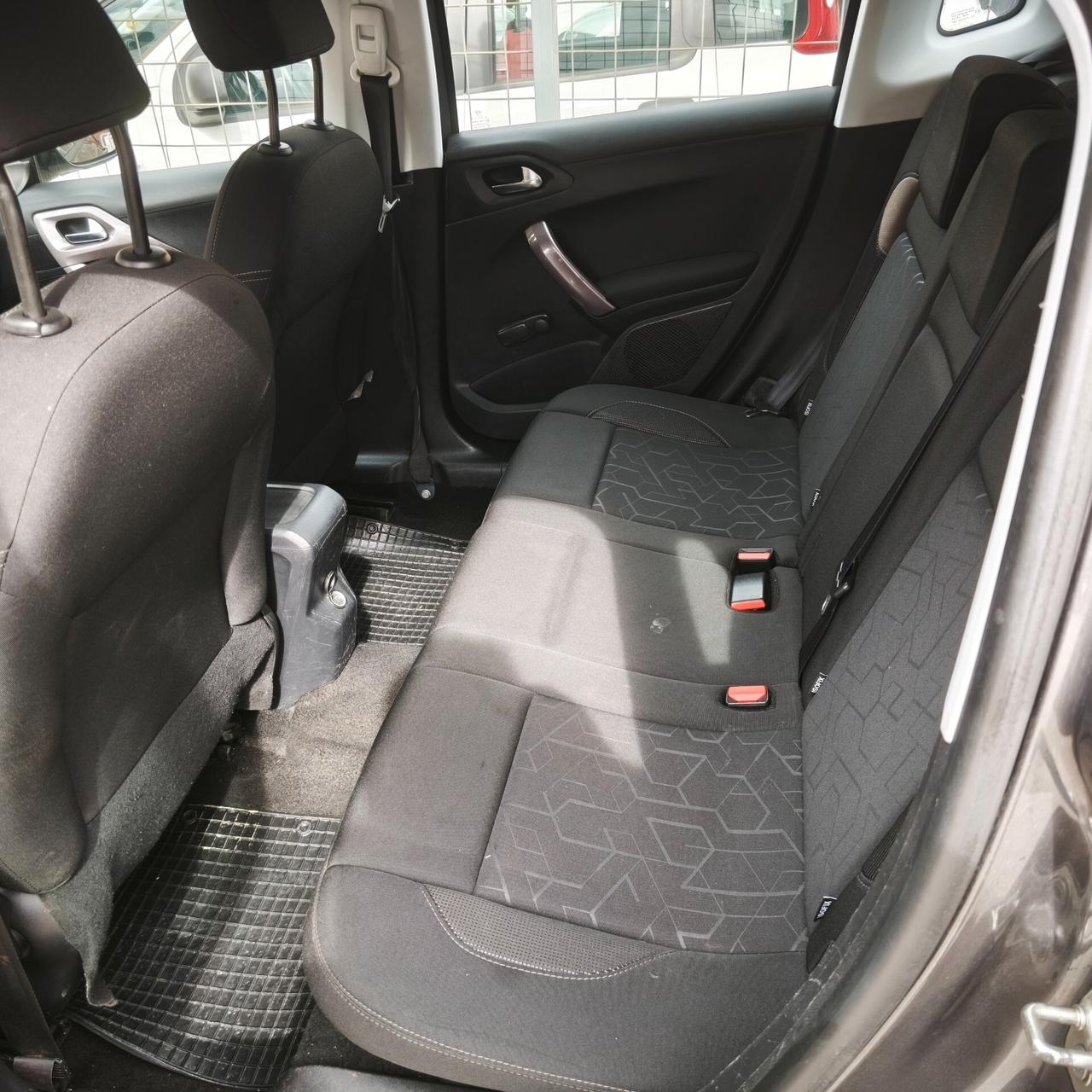 Peugeot 2008 1.6 e-HDi 92 CV Stop&Start Active