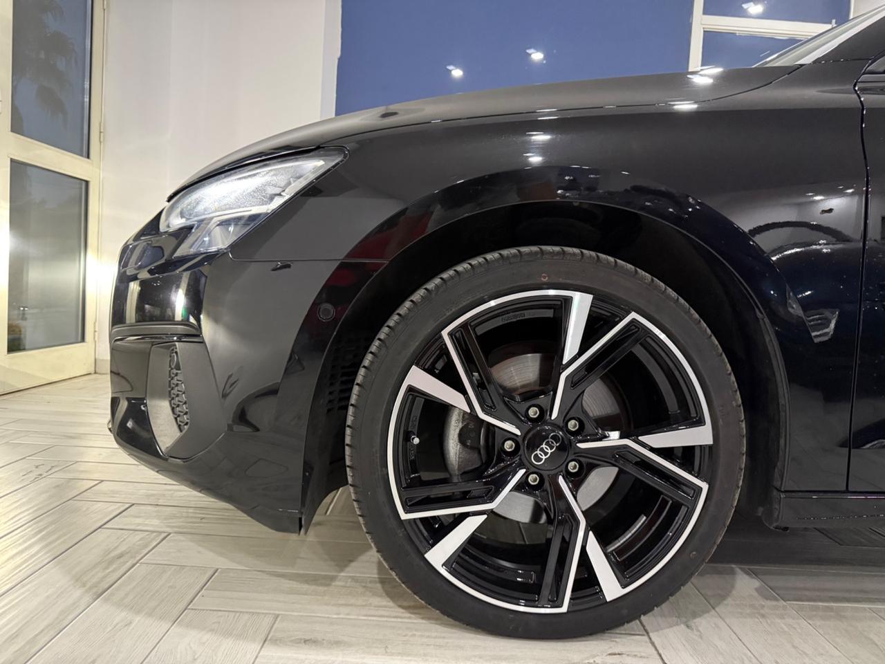 Audi A3 Sportback 2.0TDI SPORT+R18/FULL LED2022