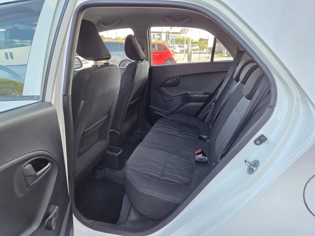 Kia Picanto 1.0 12V 5 porte Easy