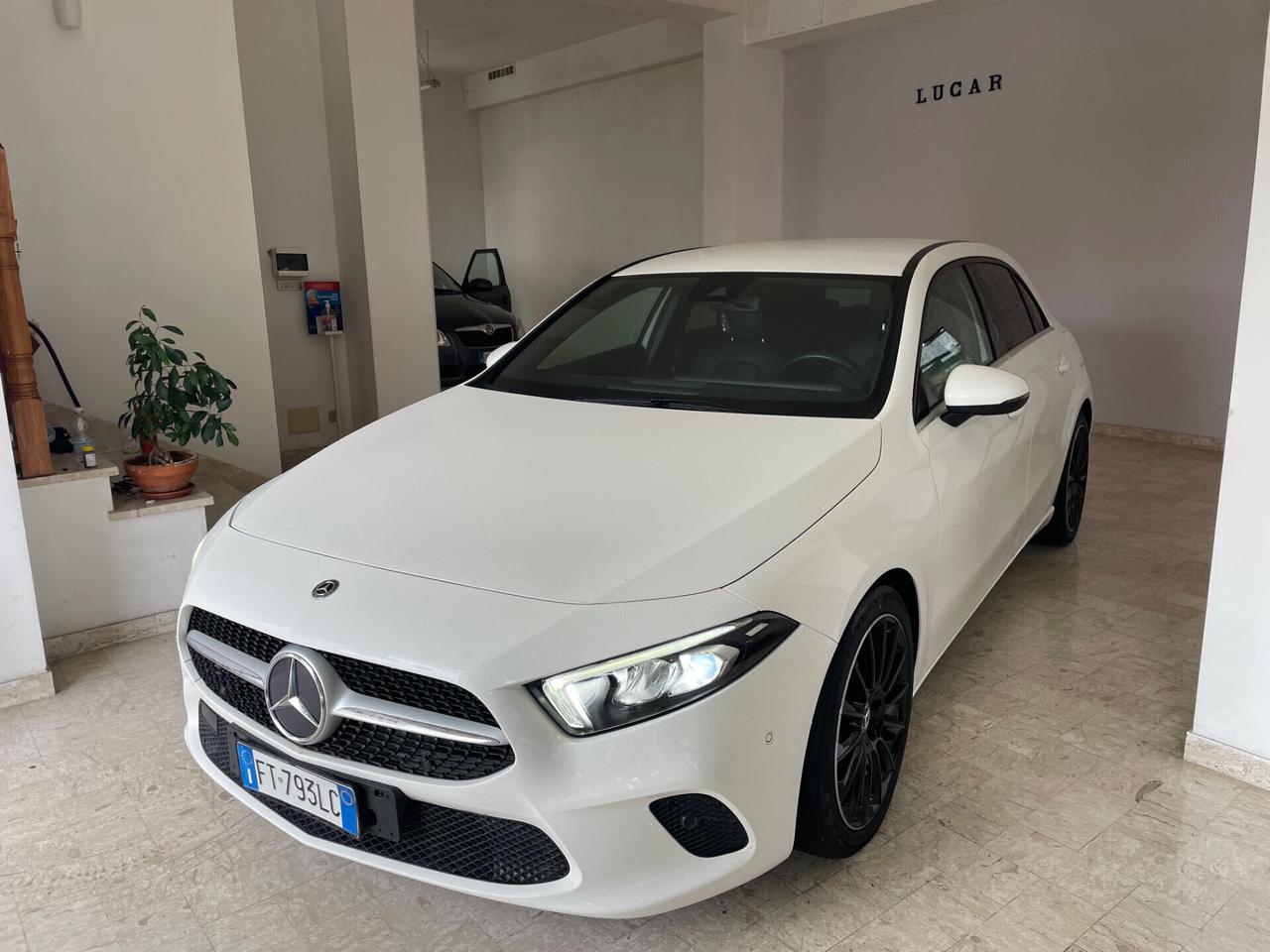 MERCEDES CLASSE A 180 D AUTOMATIC EXTRA "UNICA"