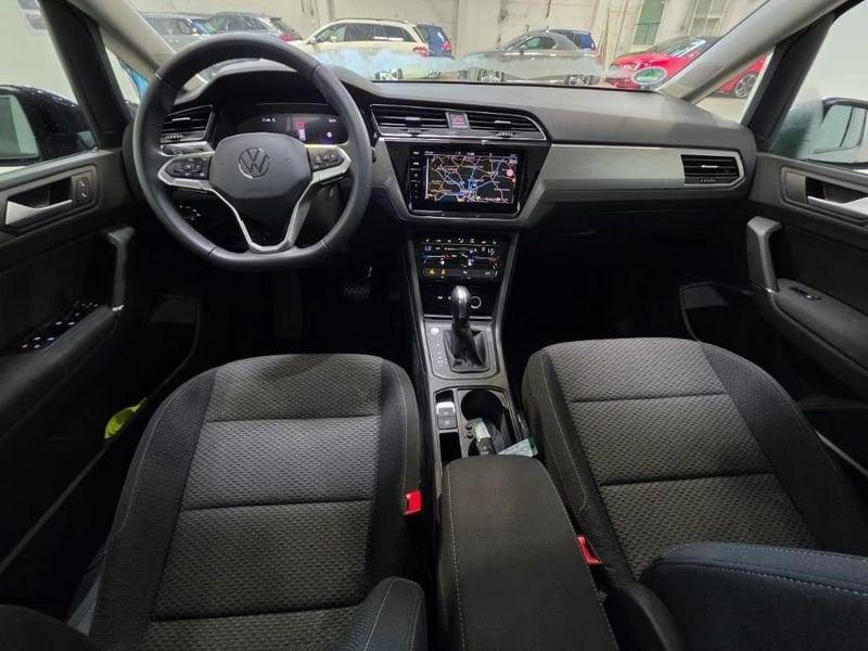 Volkswagen Touran 1.5 TSI DSG Comfortline Navi Pro Tetto Camera Led