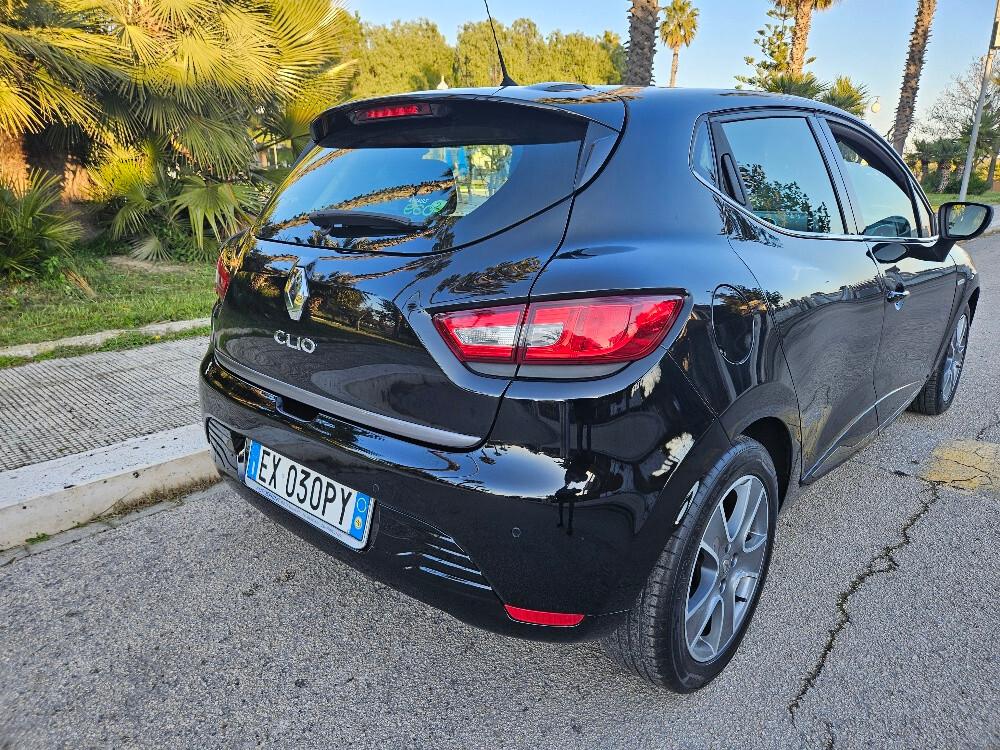 Renault Clio 1.5 dCi 8V 90CV 5P" Costume National"