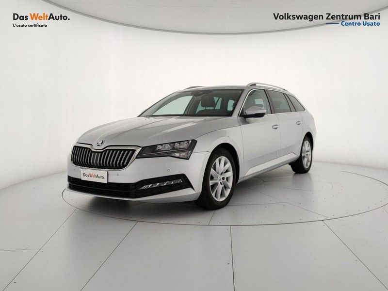 Skoda Superb wagon 2.0 tdi executive 150cv dsg my17