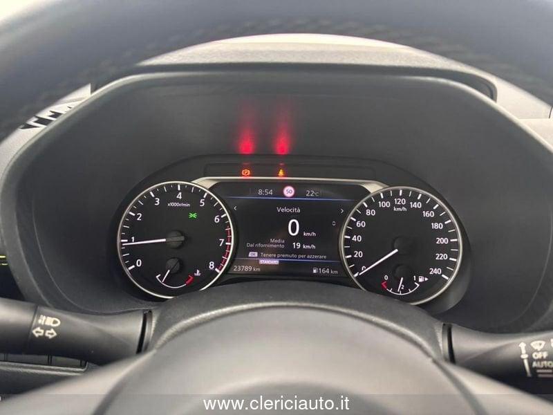 Nissan Juke 1.0 DIG-T 114 CV DCT Kiiro