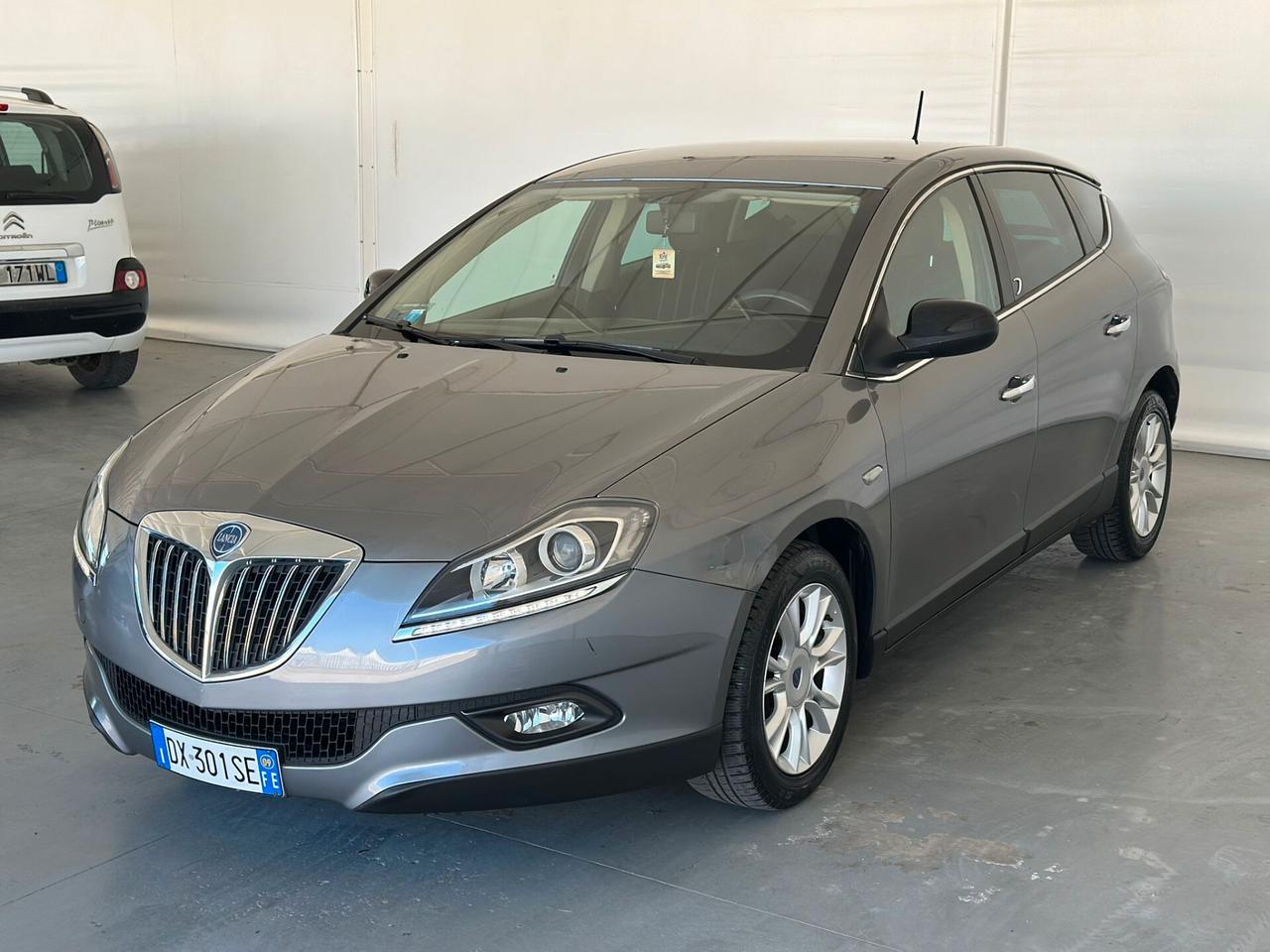 Lancia Delta 1.6 MJT 2009 100.000KM