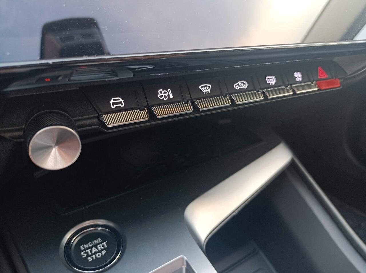 Peugeot 308 Plug-in Hybrid 180 e-EAT8 GT