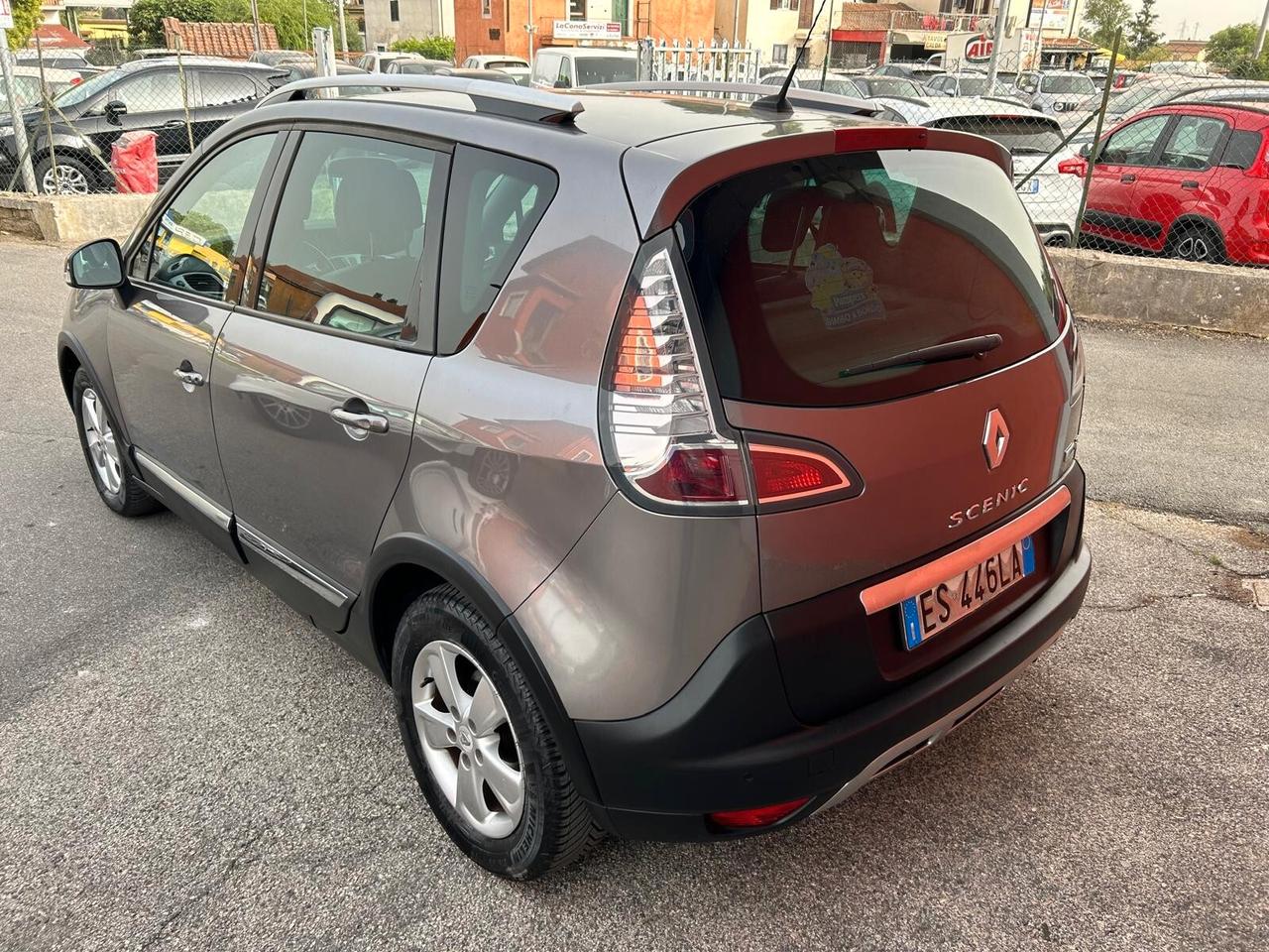 Renault Scenic Scénic XMod Cross 1.5 dCi 110CV Start&Stop Energy