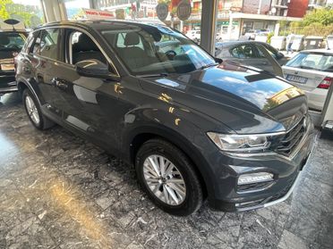 Volkswagen T-Roc 1.5 TSI ACT DSG Business BlueMotion Technology
