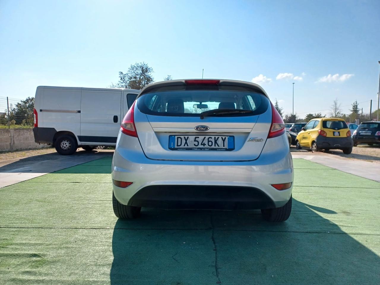 Ford Fiesta Fiesta 1.4 5 porte Bz.- GPL