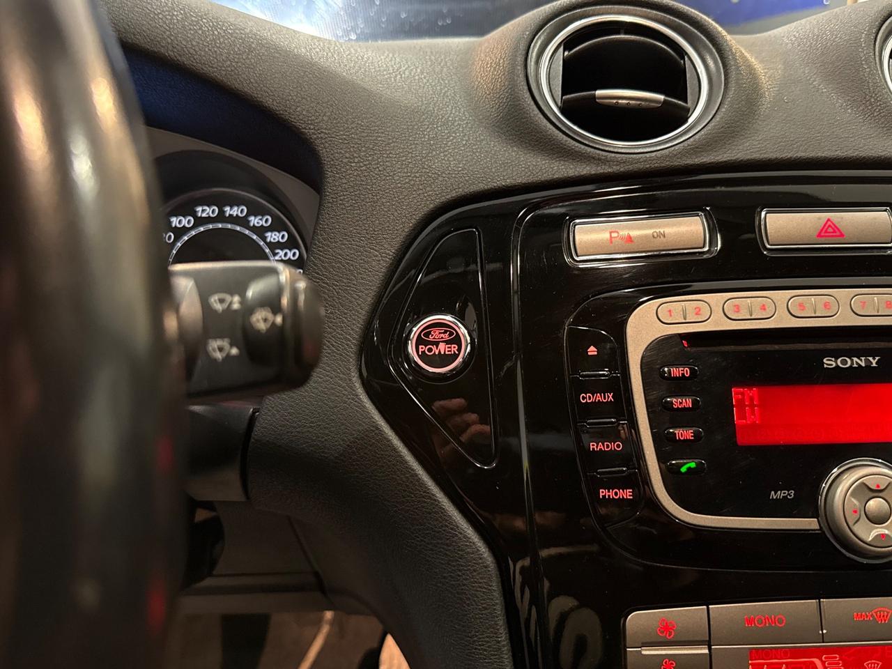 Ford mondeo 2.0 DIESEL AUTOMATICO 2010