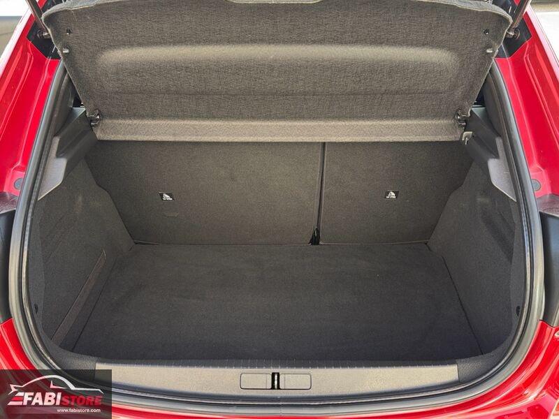 Peugeot 208 1.2 PureTech 100 Cv GT- Line - LED, Navi, Camera, CarPlay ecc