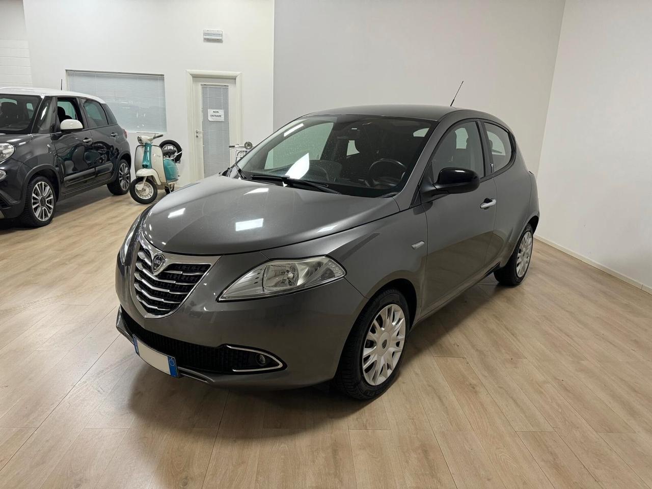 Lancia Ypsilon 1.3 MJT 16V 95 CV 5 porte *** NEOPATENTATI***