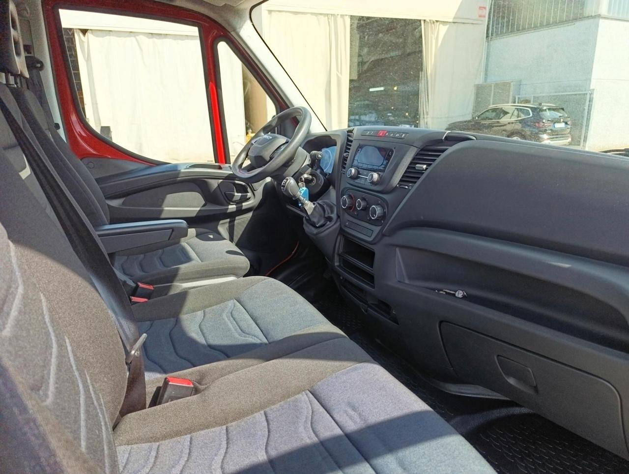 IVECO Daily 35 S12 V H2 3520 E6d-temp