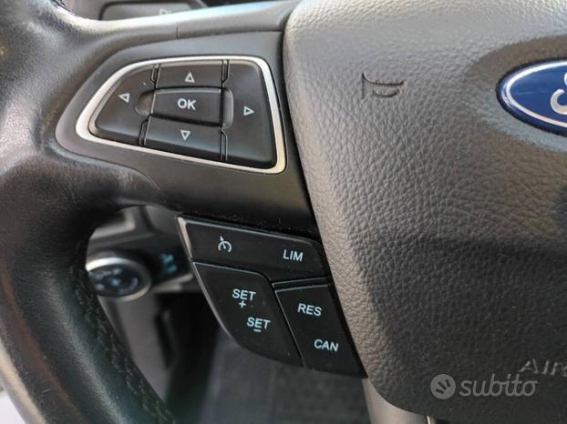 Ford Focus 1.5 tdci Titanium 120cv 5p