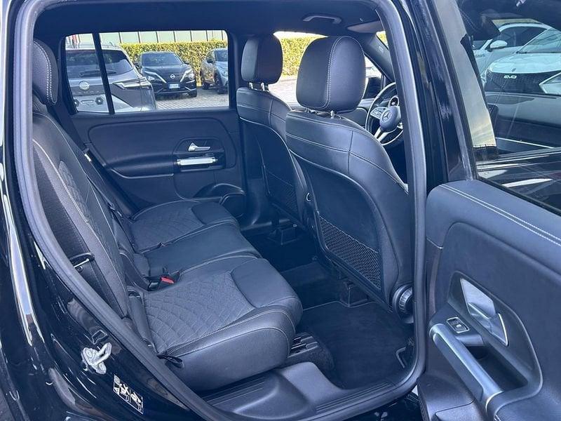 Mercedes-Benz GLB - X247 2019 180 D Sport 8G-DCT