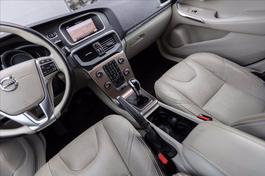 VOLVO V40 Cross Country 2.0 d2 del 2017