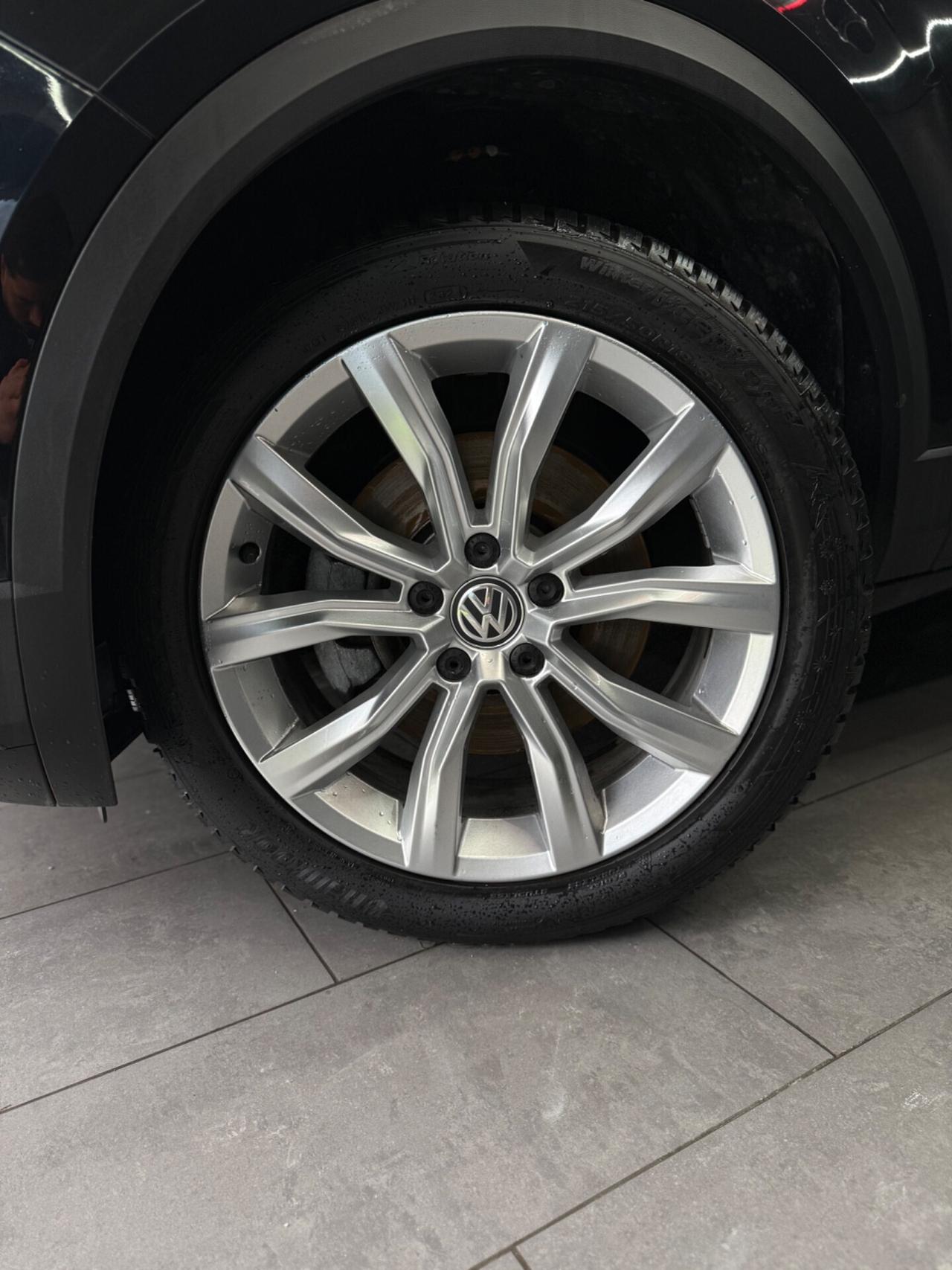 Volkswagen T-Roc 1.6 TDI SCR Advanced BLACK 10/2018