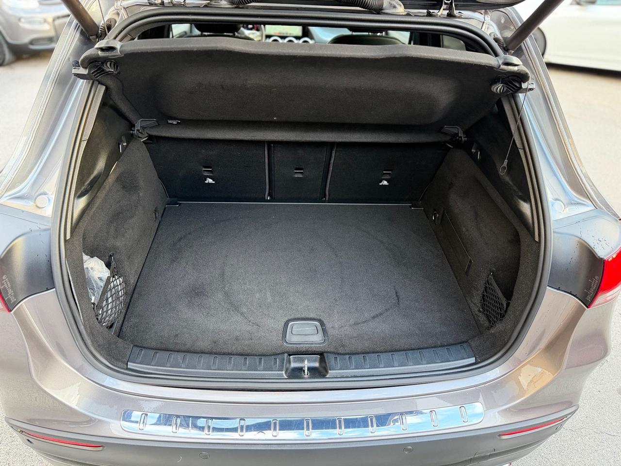 Mercedes-benz GLA 220 d Automatic 4Matic Premium AMG