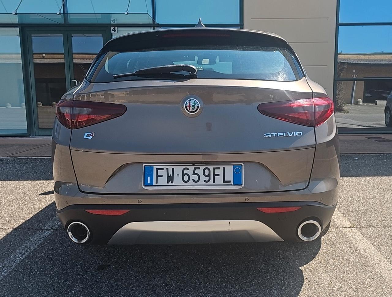 Alfa Romeo Stelvio 2.2 Turbodiesel 210 CV AT8 Q4 Executive