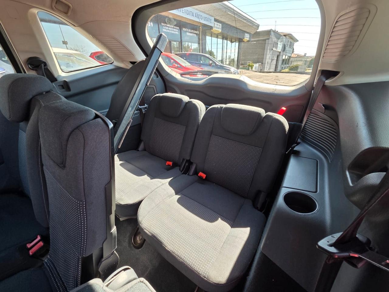 Ford GRAND C-Max7+ 1.6 TDCi 95CV Business *7-posti*