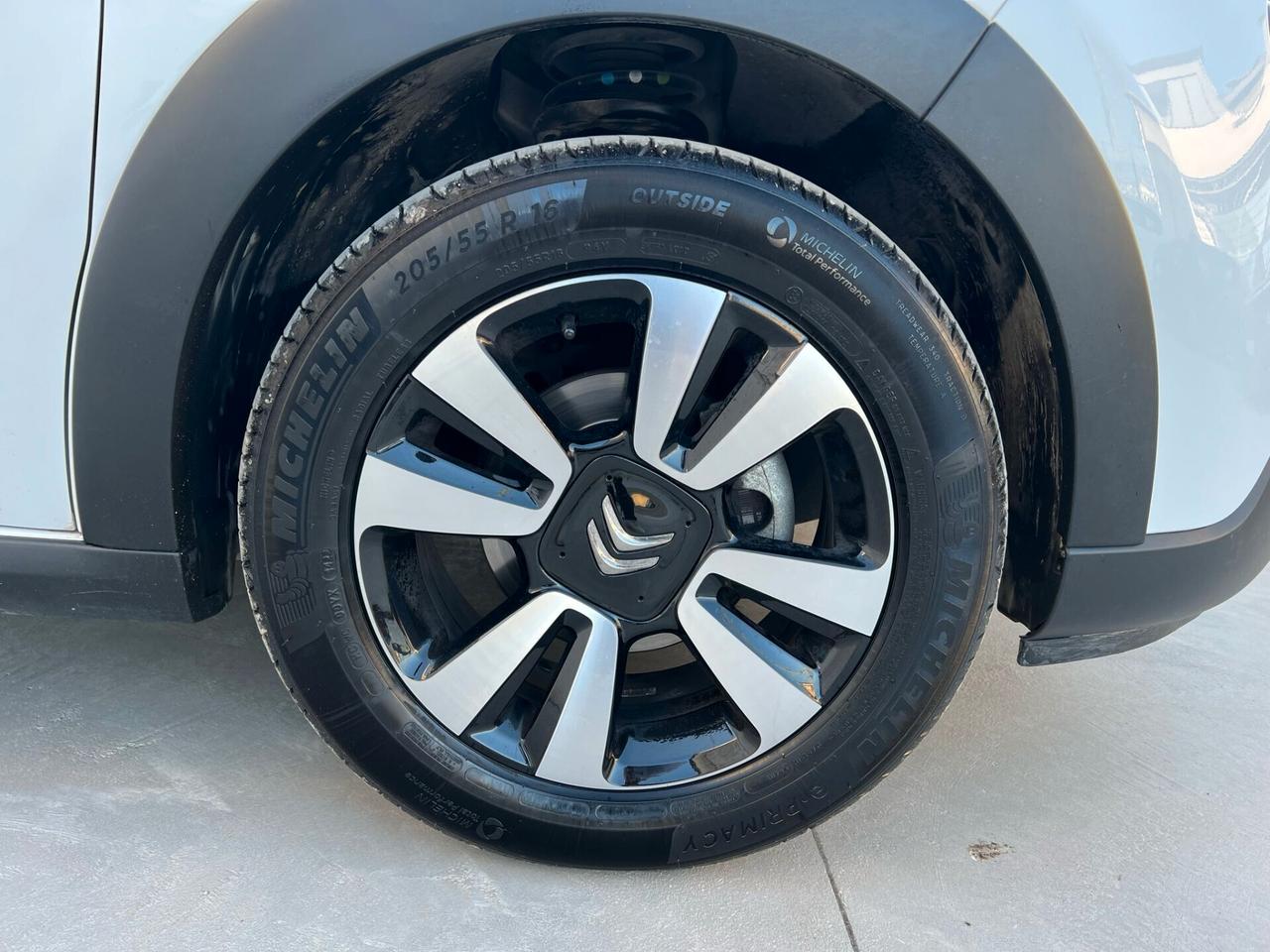 CITROEN C3 PureTech 1.2 PURETECH 110CV 2022!!! GPL !!!