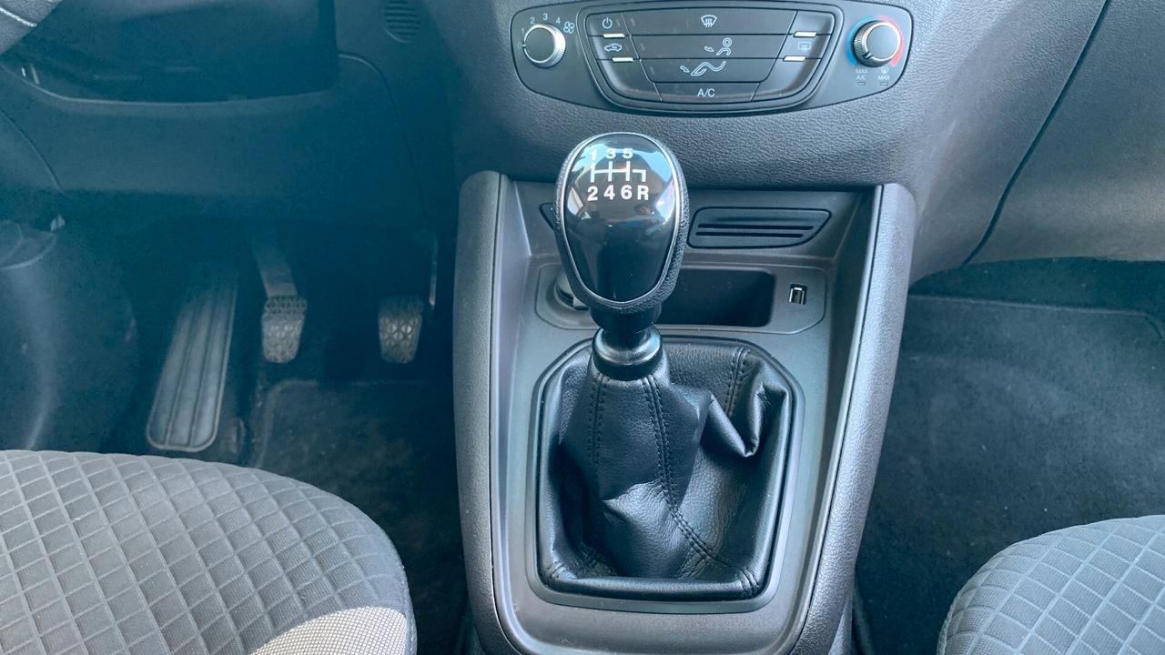 Ford Tourneo Courier 1.0 EcoBoost 100 CV Plus
