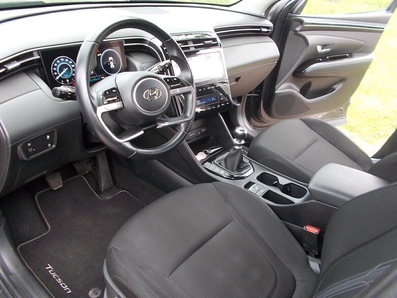 Hyundai Tucson X-LINE 1.6 CRDi 115cv da VETRINA