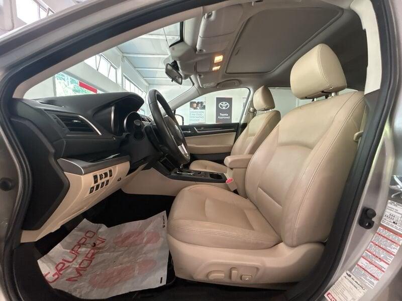 Subaru Outback 2.0D Lineartronic Free