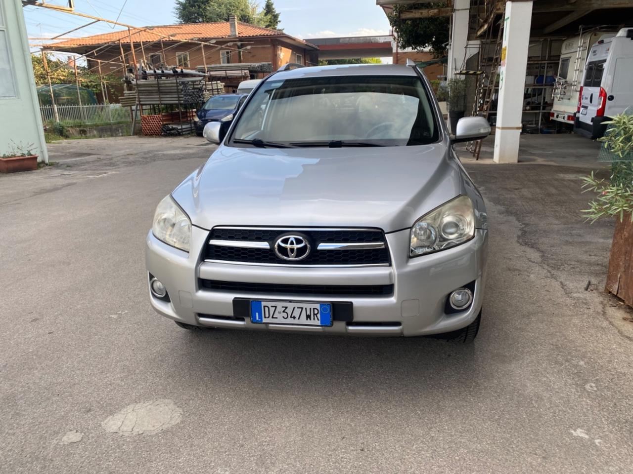 Toyota RAV 4 RAV4 2.2 D-Cat 177 CV Luxury