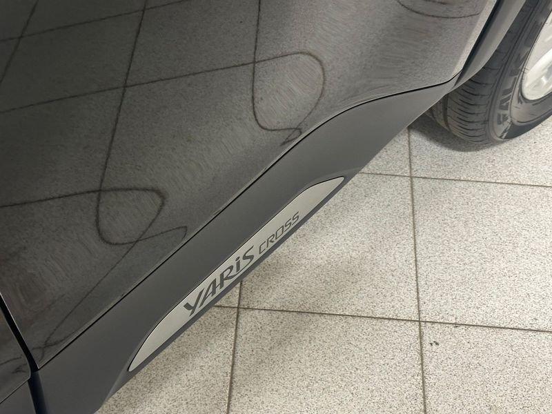 Toyota Yaris Cross Yaris Cross 1.5 Hybrid 5p. E-CVT Active IVA ESPOSTA