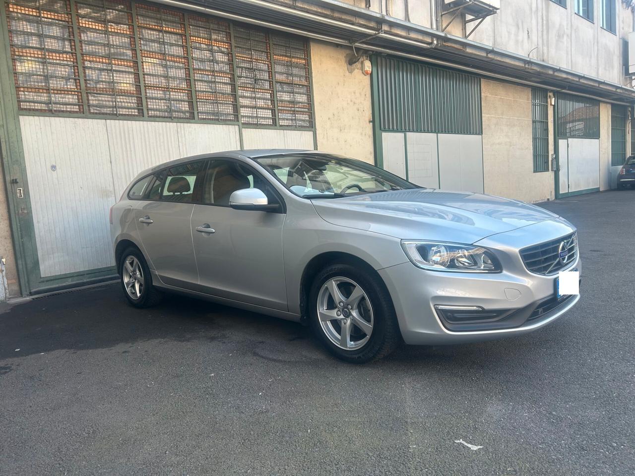 Volvo V60 D2 Kinetic