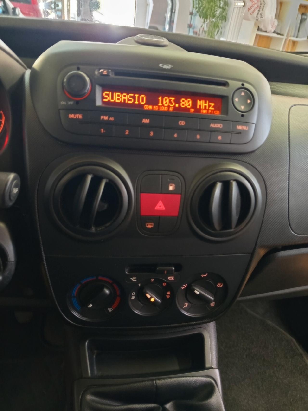 Fiat Qubo 1.4 8V 77 CV Dynamic Natural Power, 137 Mila chilometri