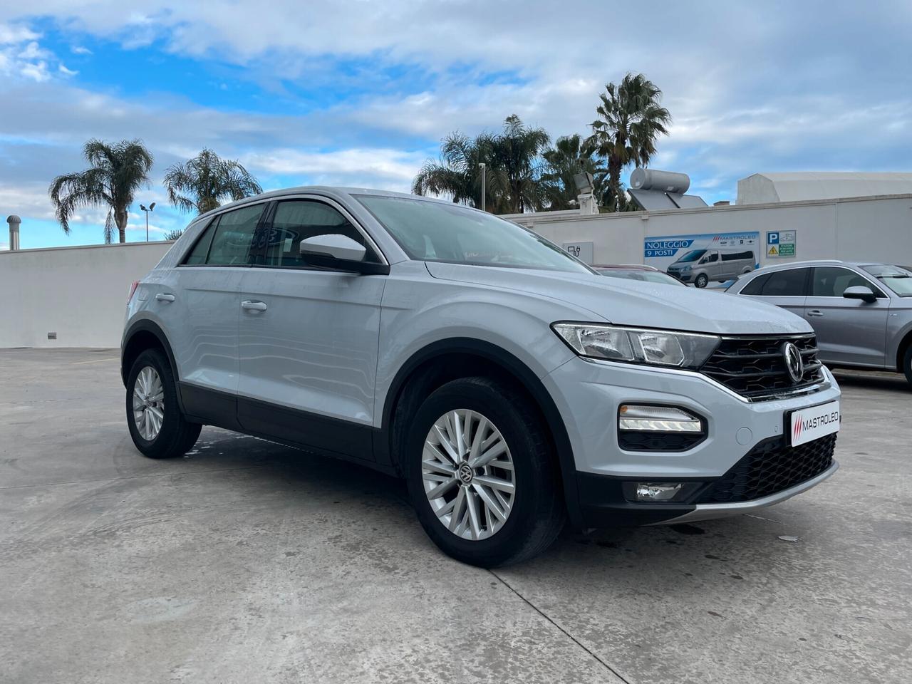 Volkswagen T-Roc 1.6 TDI SCR Business BlueMotion Technology