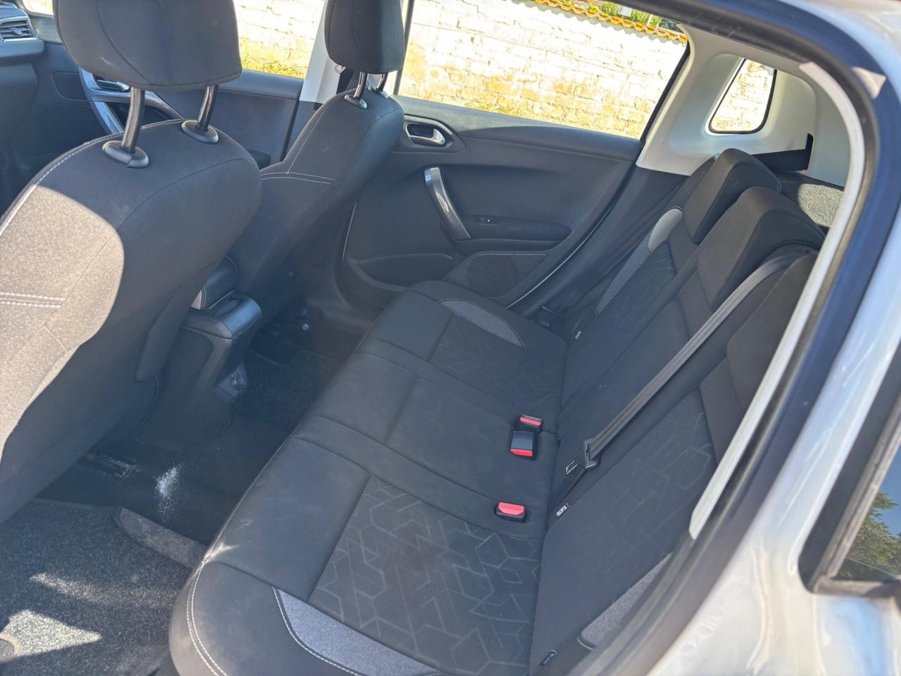 Peugeot 2008 BlueHDi 75 Active