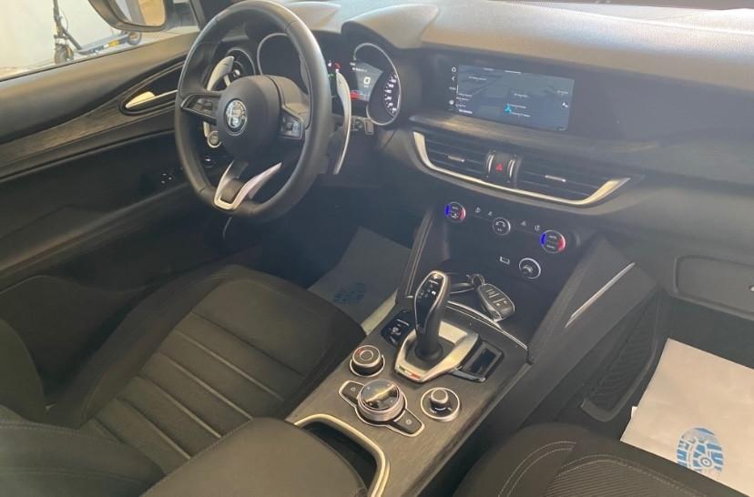 Alfa Romeo Stelvio 2.2 Aziendale cinghia Ok 190 cv auto